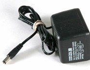 UK CHARGER FOR C8/D8/CANNON/AQUASUN UK44110